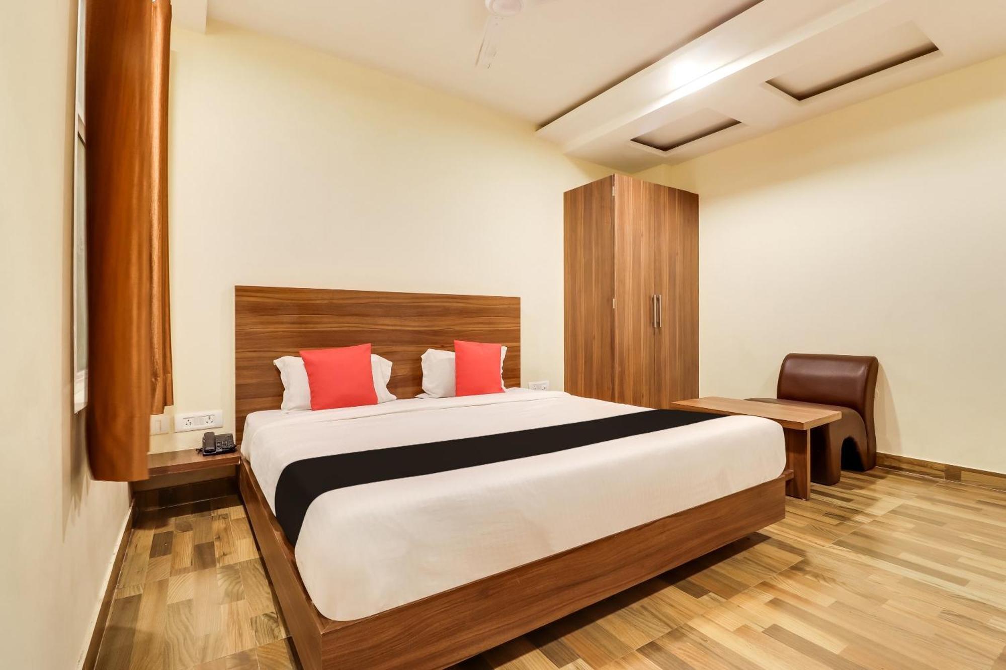 Super Capital O Seven Wonders Near Sahara Ganj Mall Lucknow